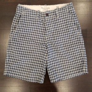 MEN'S BLUE CHECKERBOARD ABERCROMBIE FITCH SHORTS